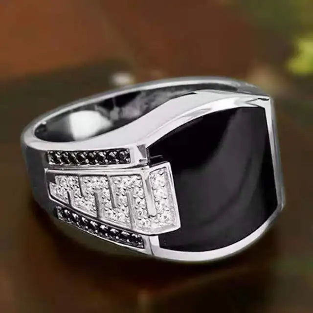 Retro Handmade Turkish Signet Ring for Men Vintage Silver Color Carving Pattern Inlay Green Zircon Party Punk Motor Biker Ring